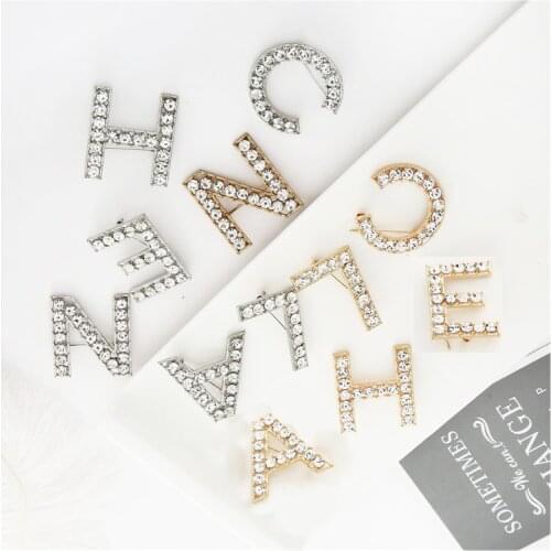 Crystal Letters Brooch Zinc Alloy Jewelry Love Gifts Gold Metal fending luxury Broszka Broche Femme Bijoux Chrismas Gifts