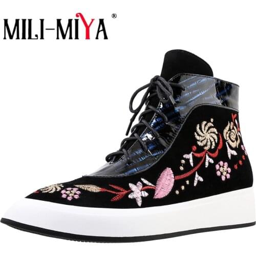 MILI-MIYA Retro High Quality Embroidered Women Ankle Boots Thick High Heels Fashion Lace Up New Designer Autumn Winter Shoes
