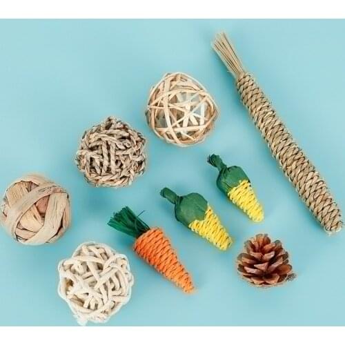 9PCS Hamster Chew Toy Set Natural Material Rabbit Guinea Pig Playing Toys Teeth Care Molar Small Animals Toys Kit