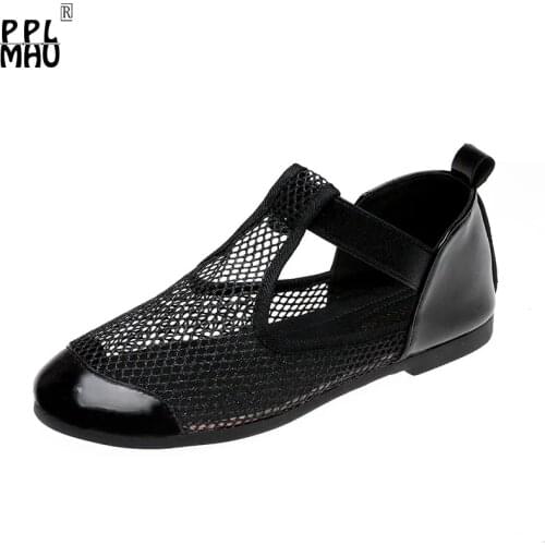 Mesh Sandals Womens Flat Bottom Baotou 2021 Summer New Fishnet Sandals All-match Round Toe Comfortable Casual Womens Shoes