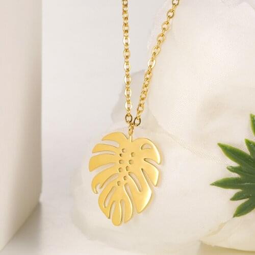 Tropical Palm Leaf Charm Pendant Necklace For Women Fashion Leaves Necklace Boho Charm Choker Beach Jewelry BFF