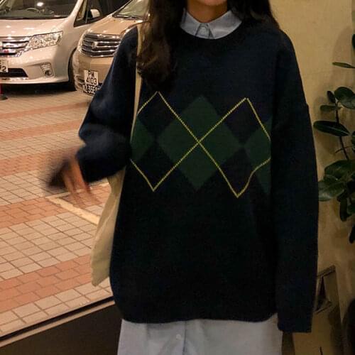 New color matching thickened round neck sweater for female students