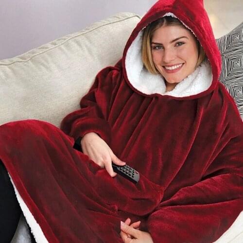 Loose Tv Blanket Thick Couple Robe Hooded Winter Thick Women Bathrobe Flannel Terry Warm Comfortable Sleepwear for Female 2021