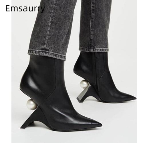 Fretwork Heel Pearl Decor Ankle Boots Women Black Genuine Leather Sexy Point Toe Side Zip Autumn Winter Runway Booties