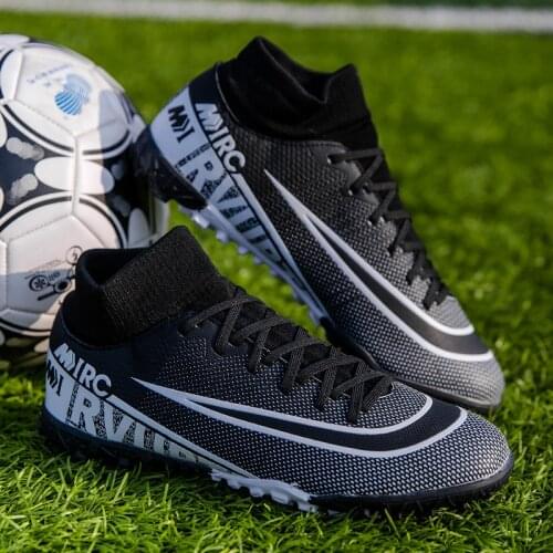Fashion Men Women Long Spikes Soccer Shoes Casual Wearable Football sneakers Teenager Training Indoor Sports Shoes