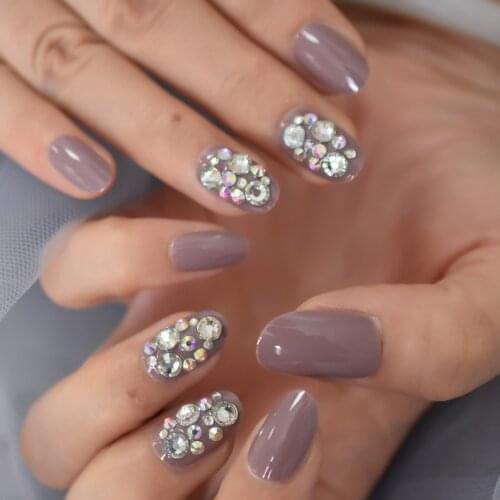 24pcs Short Fake Nails Oval Shape Artificial False Nail Tips With Design Full Rhinestones Acrylic Gel Nail Set DIY Home