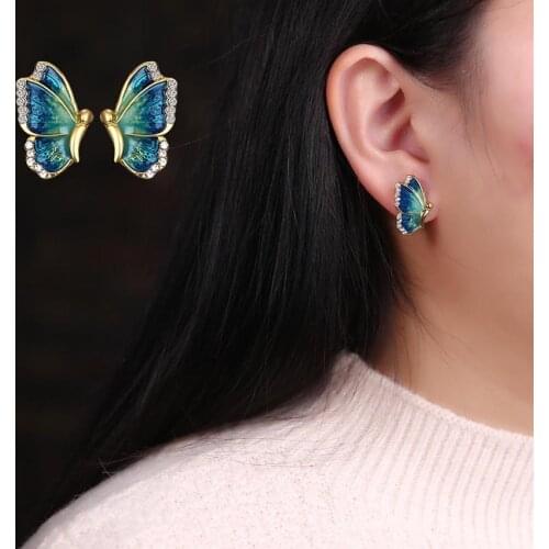 Fashion Luxury Female Cute Butterfly Stud Earrings Trendy Animal Earrings Women Birthday Party Jewelry For Girls best gift