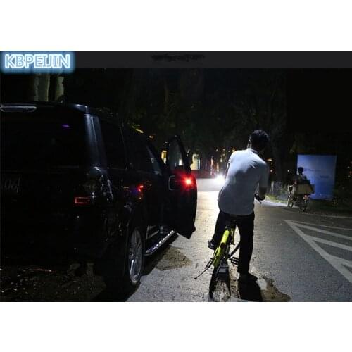 2PCS Wireless Car Door Safety Flicker Warning Light Sticker for Skoda octavia fabia yeti rapia superb a car styling