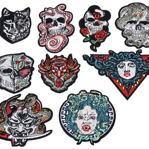 Medusa Embroidery Patches Iron on Viper Skull Patch Sew-on Embroidered Appliques Thermo Stickers DIY Clothing Sewing Patterns
