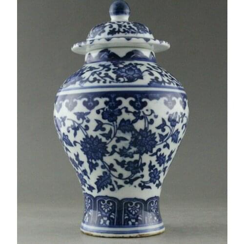 Fine China Hand Painted flower Blue and White Porcelain vase & Jar