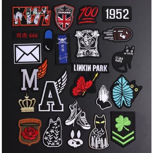 1 PCS Cartoon Cat Patches for Clothes Iron on Finger Appliques DIY Skull Letter Stripes Embroidery Sticker Shoes Badges