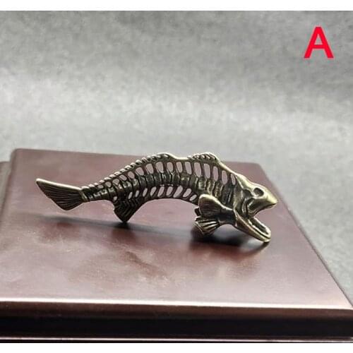Vintage Brass Fish Bone Car Key Chain Pendant DIY Keychain Accessories Jewelry Keyring Hanging Trinkets Gifts Fashion Men Women