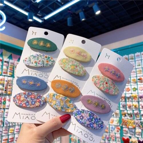 2 Pcs Korea Childrens Simple Cute Embroidery Flower Hairpin Fashion Sweet Girl Floral Fabric Oval BB Clip Kids Hair Accessories