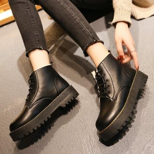 Winter 2020 Martin boot women round head British wind boots retro thick and low heel boot plus cashmere cotton boots women tide