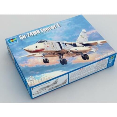 Trumpeter 01672 1/72 Sukhoi Su-24MR Fencer-E model kit
