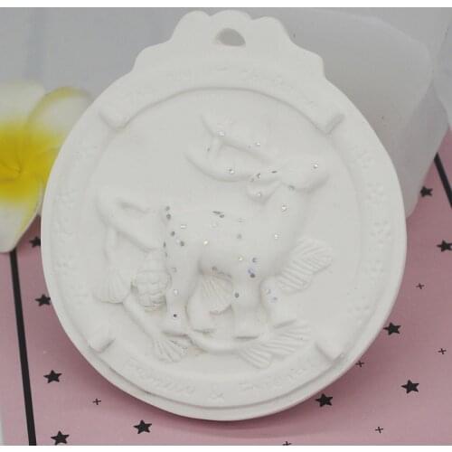Christmas Elk DIY Gypsum Aromatic Wax Brand Car Hang P1012