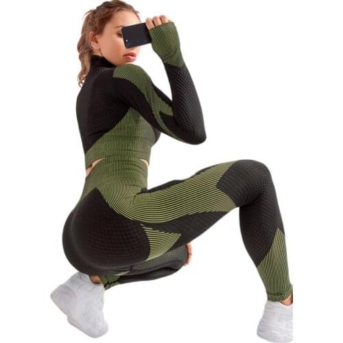Women Seamless Long-sleeve Yoga Wear Autumn Winter Womens Hip-lifting Tight-fitting Gym Fitness Sportswear