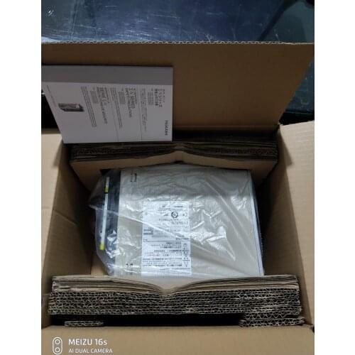 1PC NEW IN BOX SGDV-120A01A002000 Yaskawa Servo Drive One year warranty