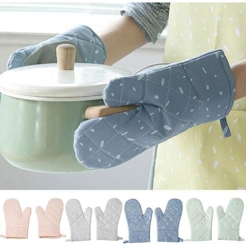 2Pcs/Set Non-slip Kitchen Cooking Baking Microwave Heat Insulation Cover Glove Heat Resistant Glove Oven Mitts Hand Protection