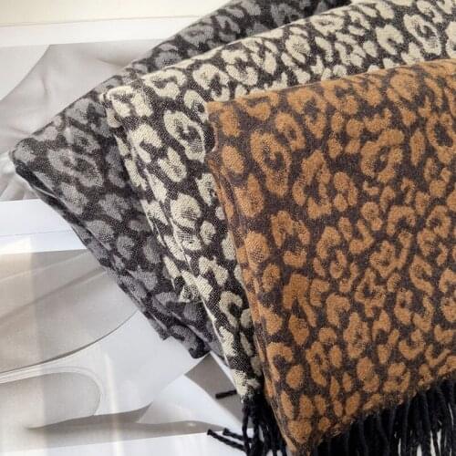 Luxury winter leopard scarf sjaal,women warm animal print scarf soft cashmere feel scarves,foulard femme,bufandas invierno mujer