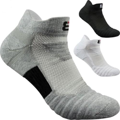 High Quality New Men Outdoor Sports Elite Basketball Socks Men Cycling Socks Compression Socks Cotton Towel Bottom Mens socks