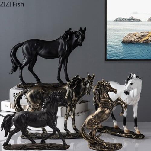 Creative Simulation Horse Sculpture Steed Handmade Living Room Ornaments Cartoon Animal Figurines Resin Crafts Home Decoration