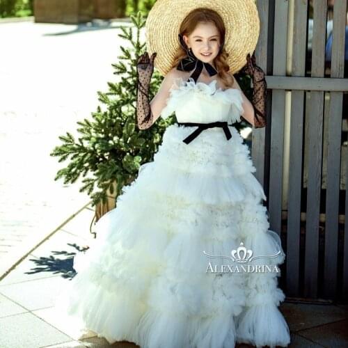 Elegant Flower Girl Dresses A Line Tiered Skirts Ruffles Princess Birthday Party Gowns Jewel Neck First Communion Dress