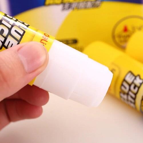 2Pcs PVP Solid Glue Stick N.W. 20g High Viscosity Safe Glue Kids Art Class Students DIY Tools School Office Stationery 7092