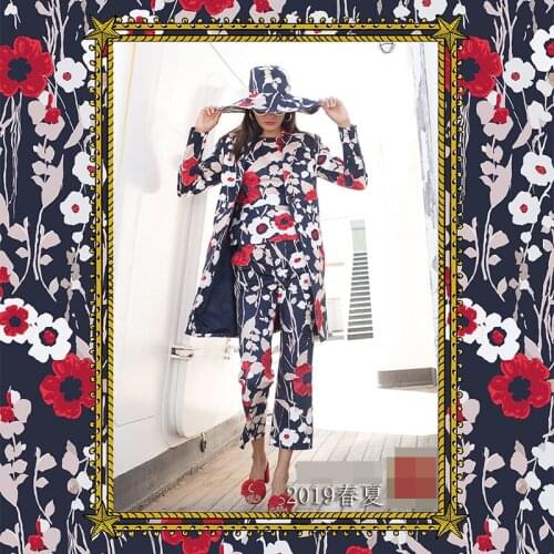 New spring and summer fashion week new polyester printed fabric 145cm wide dress shirt parent-child clothing cloth pre-sale