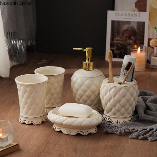 European Ceramic Bathroom Supplies Soap Dish/lotion Bottle/toothbrush Holder Mouthwash Cup Home Bathroom Decoration Accessories