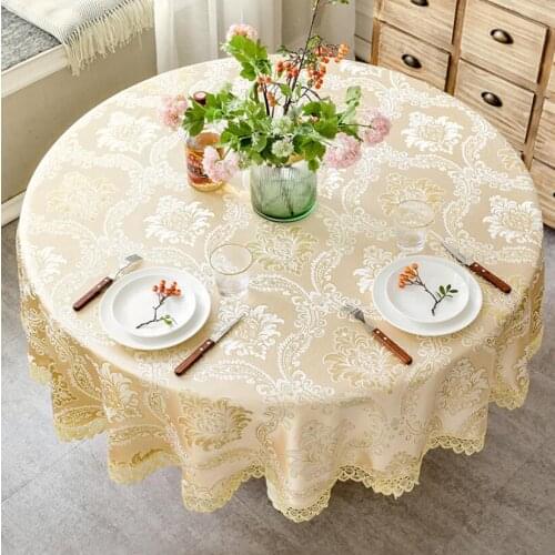 Jacquard Tablecloths On The Table Ravenna China