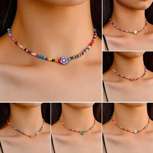 Trendy Bead Strand Beaded Choker Necklace For Women Bohemian Colorful Handmade Simple Short Daisy Pearl Necklace Jewelry