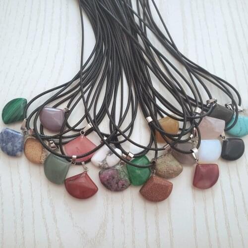 1pcs Quality Crystal Pink Quartz Red Agates Natural Pendant Sector Shape Pendant Leather Chains Necklace Fashion Jewelry Making