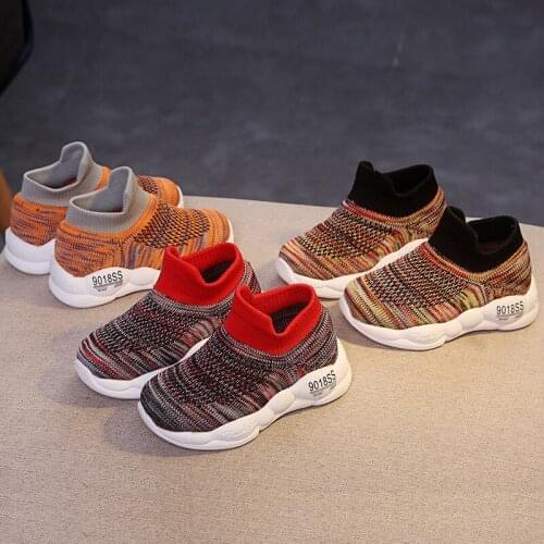 Autumn 2021 Baby Socks Shoes Girls Caterpillar Versatile Casual Shoes Flying Soft Soled Walking Shoes