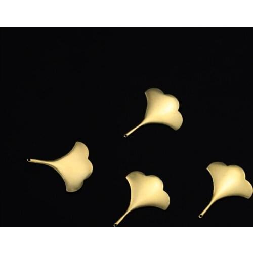 37.3*30mm brass single-hole glossy solid large leaf necklace pendant is used to make jewelry accessories