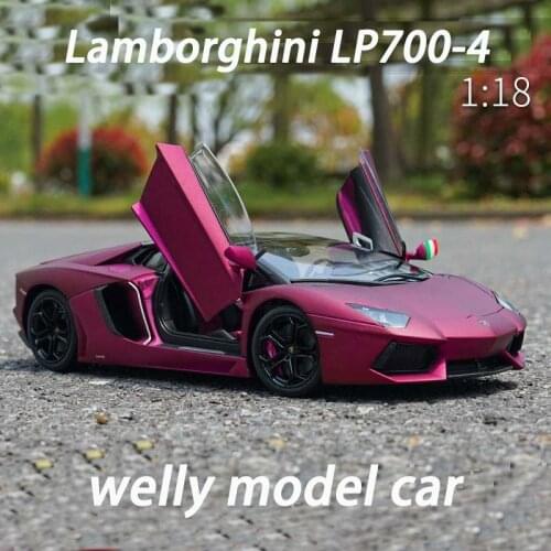 WELLY 1:18 Lamborghini Aventador LP700-4 Metal Luxury Vehicle Diecast Pull Back Cars Model Toys for Boy Collection