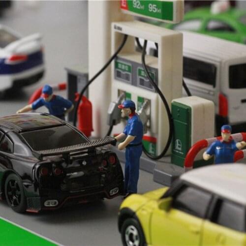 1:64 Resin Figure Technician Repairing Men Group Scenario Set for Siku