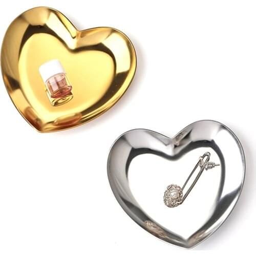 Heart-shaped Gold Dining Plate Stainless Steel Tray Snack Kitchen Plate Steak Decorative Plate Dessert Plate Nut Fruit Cake