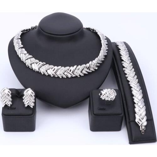 Dubai Silver Color Crystal Jewelry Sets Bridal Gift Nigerian Wedding Accessories Jewelry set Wholesale statement Brand set