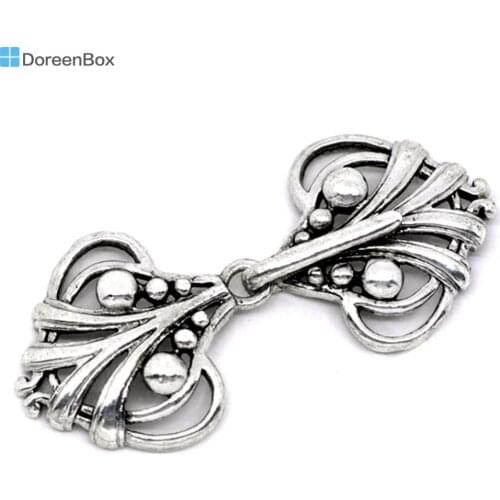 Doreen Box Lovely 5 Pairs Silver Color Heart Charm Sweater Clasps 25x21mm (B10033)