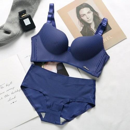 Lingerie Set Push Up Bra Women Comfort Adjusted Bra And Panty Set Backless Wireless Underwear Sexy Lingerie Push-Up Bra Set