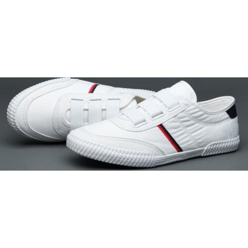 Man Slip on Sneaker White Men Canvas Sneakers Men Wear-resisting Comfy Shoes Mens Brand Shoes Homens Sapatos Vulcanize Flats