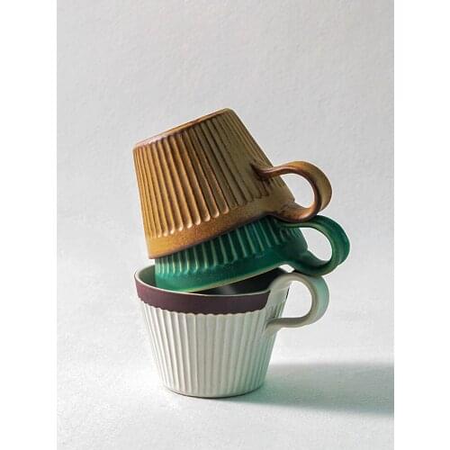 Earthenware Coffee Cup Hand-Made Milk Mugs Three-Color Optional Home Large Capacity Hand-Brewed Coffee Mug Afternoon Tea Cups