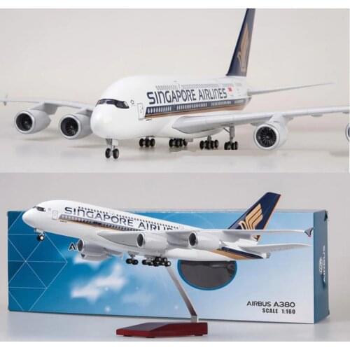 1/160 Scale 50.5CM Airplane Airbus A380 Singapore Airline Model W Light and Wheel Diecast Plastic Resin Plane For Collection