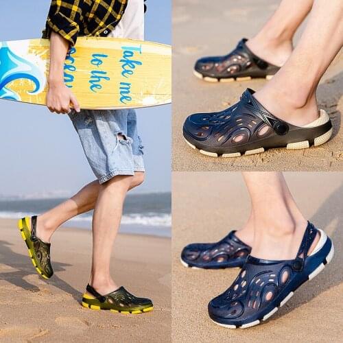 2021 New Arrival Mens Clogs Summer Shoes Men Slippers Breathable Non-slip Mules Male Garden Shoes Casual Beach Sandals
