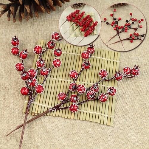 New Artificial Home Pine Cone Red Berry Bouquet Flower Branch Christmas Decoration Tree Branch DIY Home Party Decor