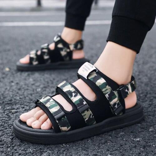 Men Sandals Beach Shoes Hook And Loop Lightweight Sandal Summer Fashion Camouflage Walking Sandals Sandalias Hombre Deportivas