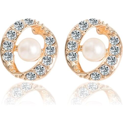 Fashion Jewelry 2019 Gold Filled Stud Earrings for Women Round Piercing Imitation Pearls Charm Wholesale Earring Party Gift