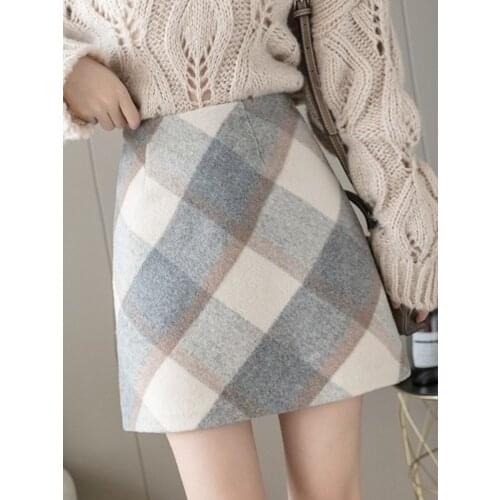 Woolen Short Skirt Female Spring And Autumn 2021 New Temperament Plaid Skirt Winter With Sweater High Waist A-line Skirt
