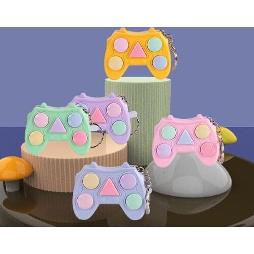 Portable Mini Handheld Toy Memory Game Console, Handheld Mini Game Console, R Elax Release Keychain Fidget Toys Anti-Stress Gift